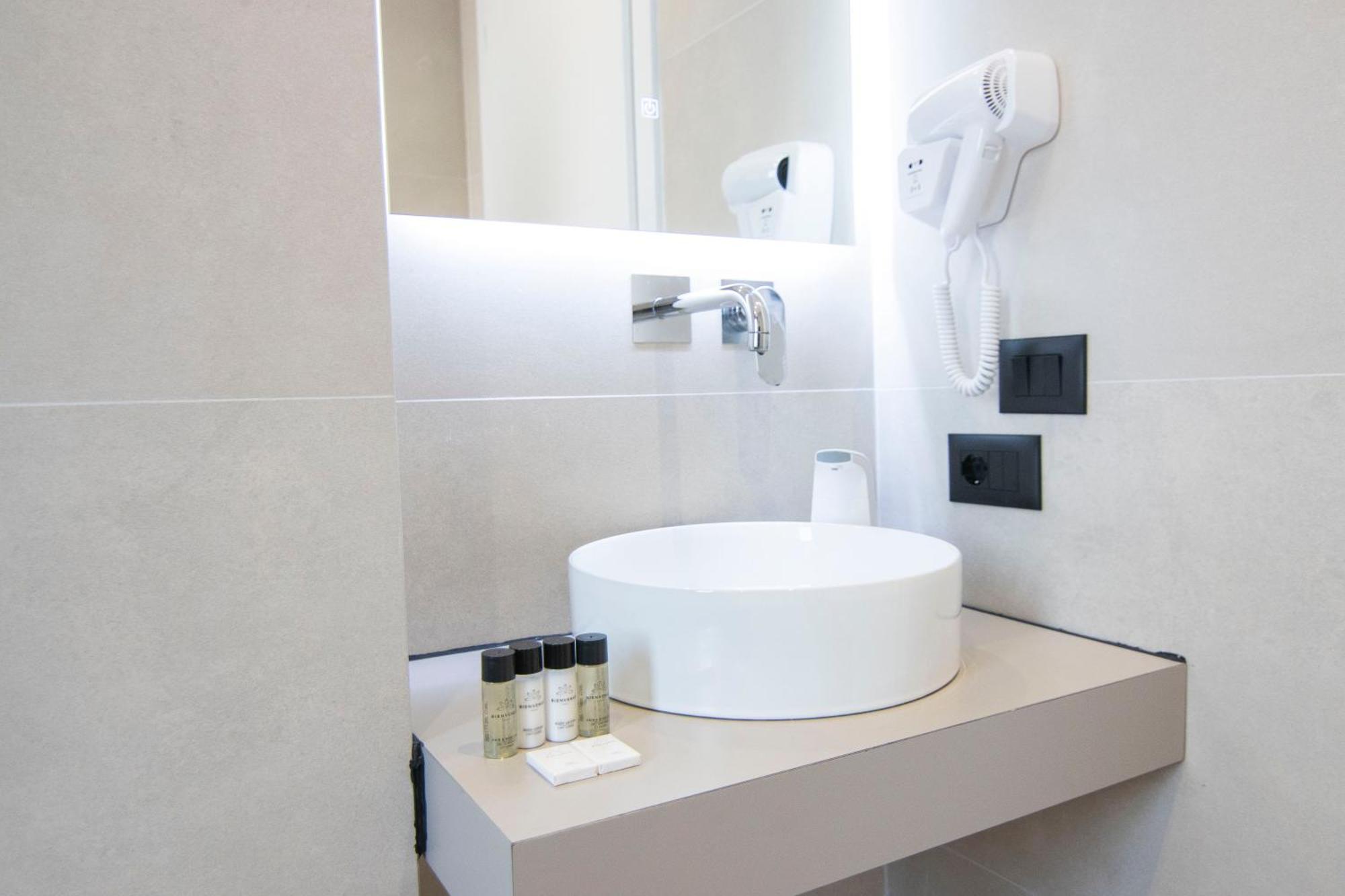 Mina Luxury Rooms Tirana Extérieur photo