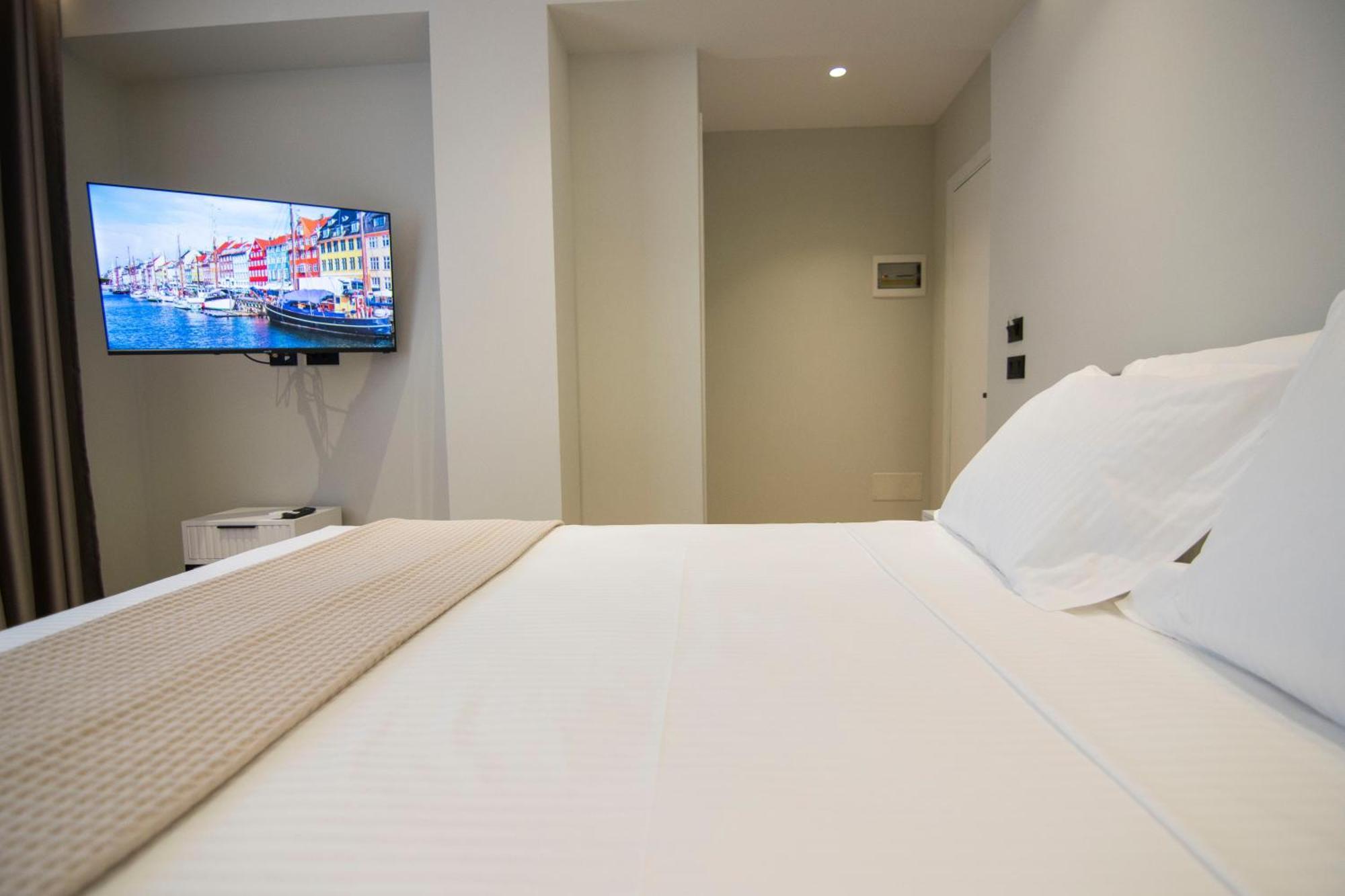 Mina Luxury Rooms Tirana Extérieur photo