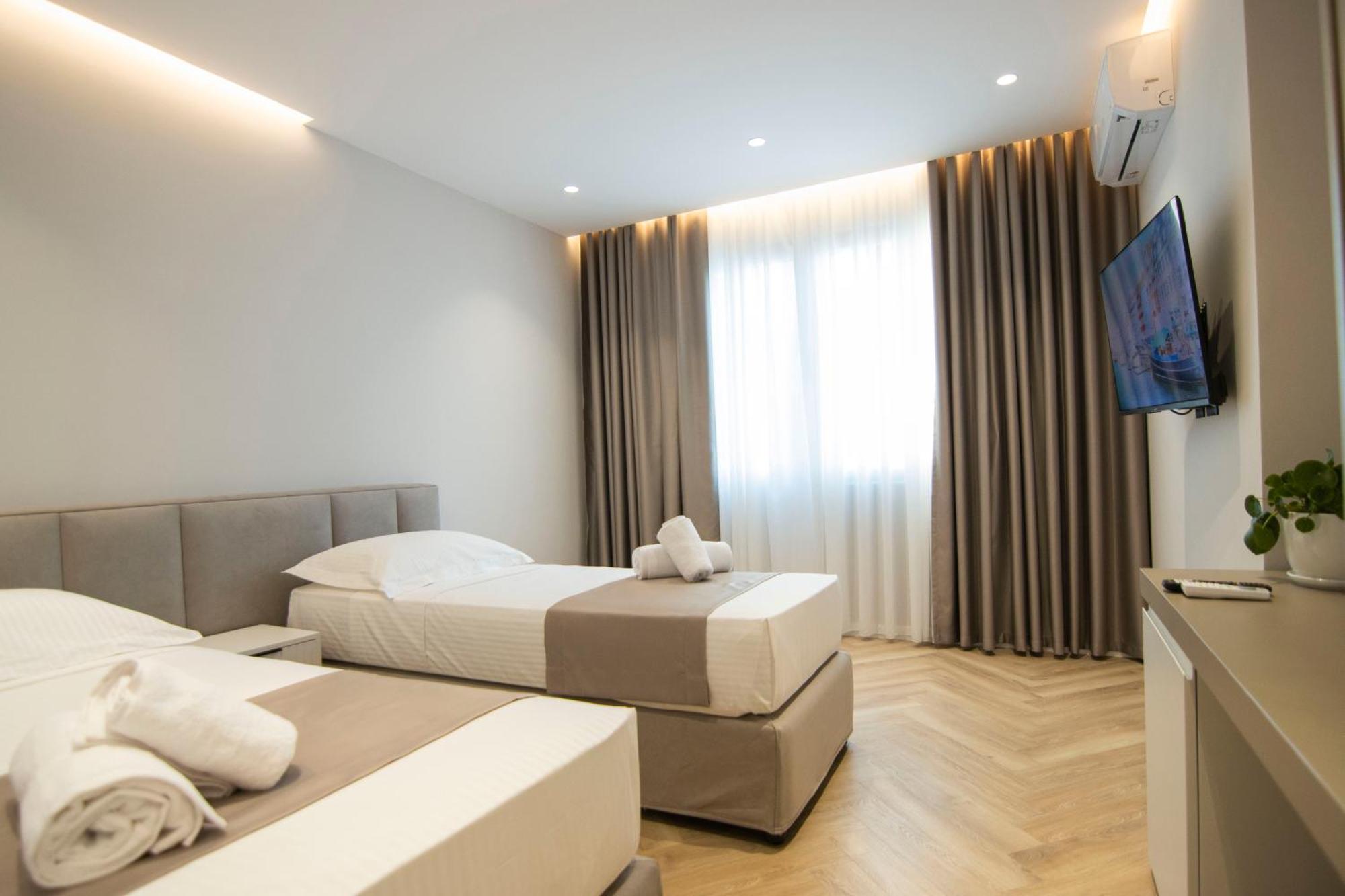 Mina Luxury Rooms Tirana Extérieur photo