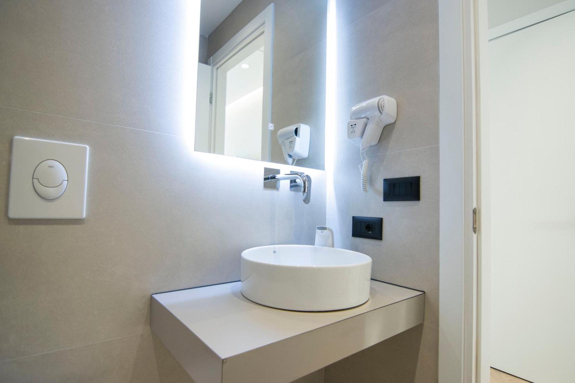 Mina Luxury Rooms Tirana Extérieur photo