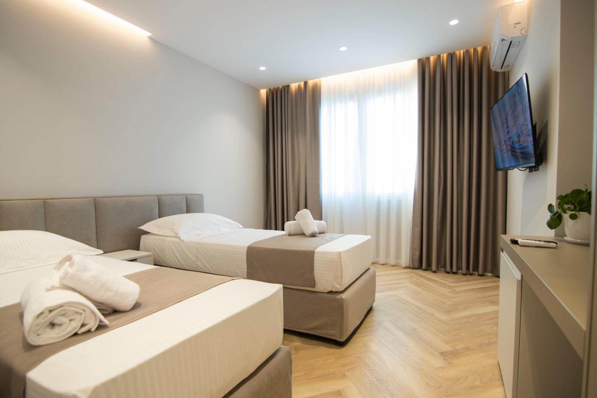 Mina Luxury Rooms Tirana Extérieur photo