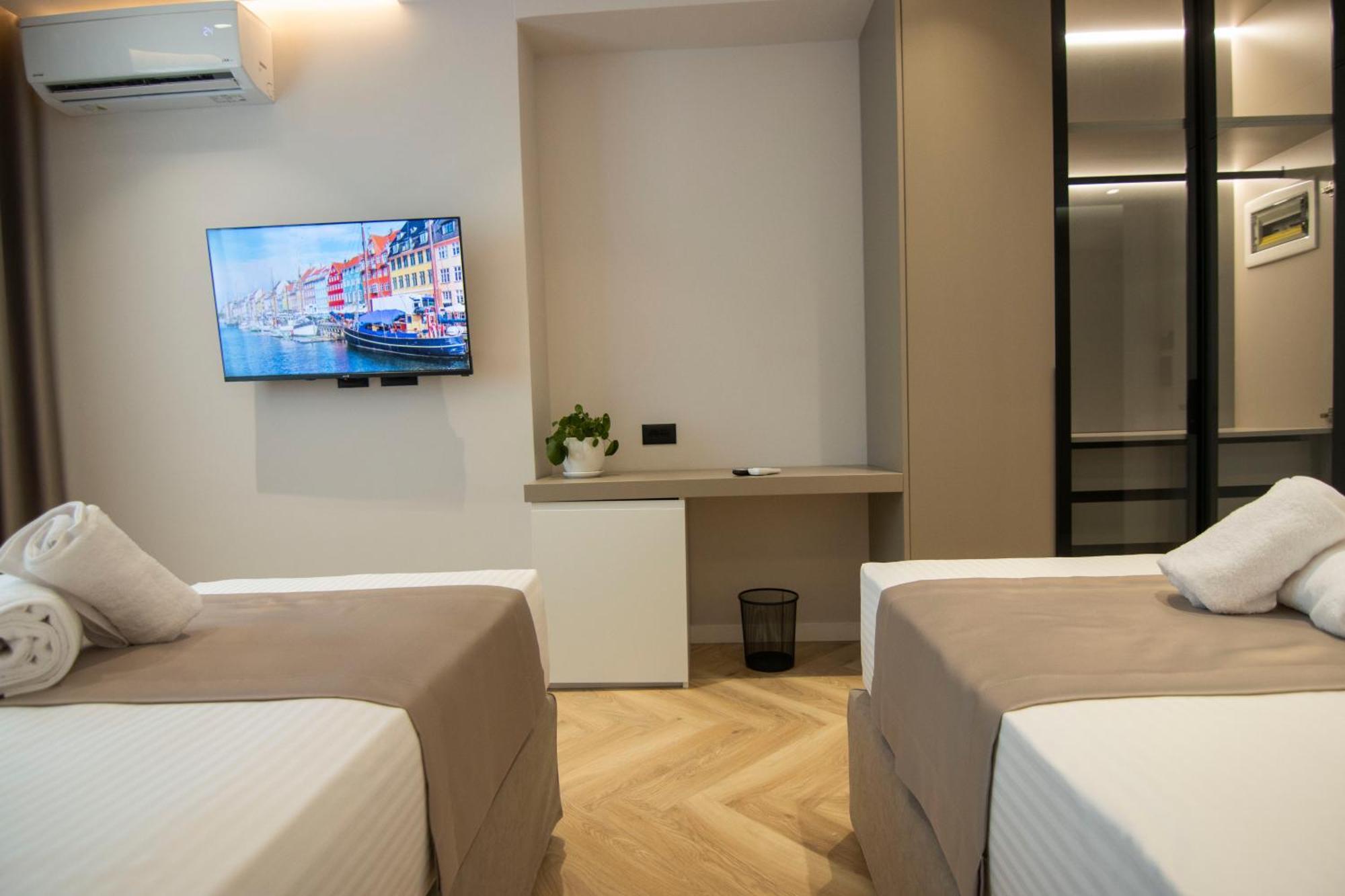 Mina Luxury Rooms Tirana Extérieur photo